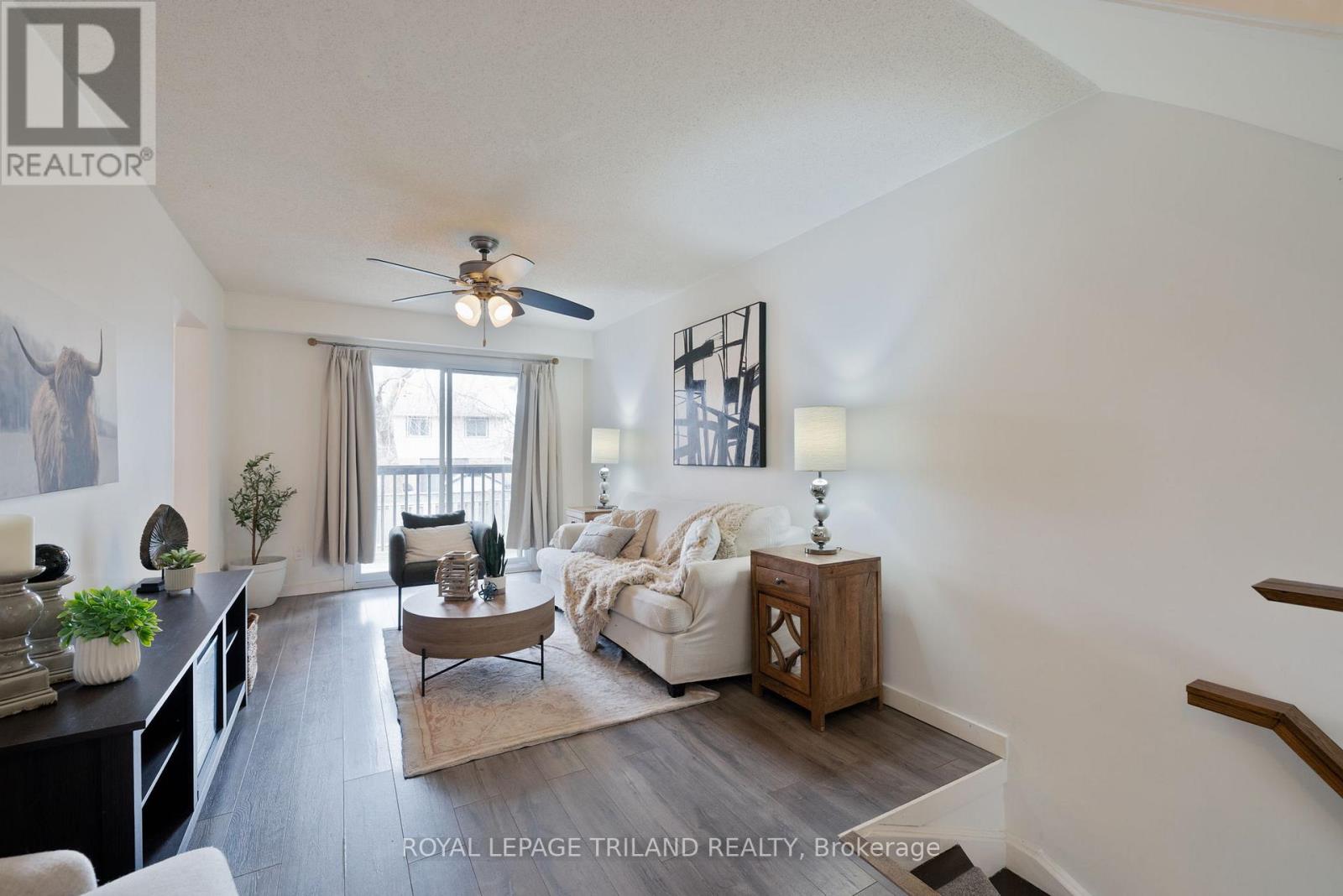 76 - 900 Pond View Road, London South (South T), Ontario  N5Z 4L7 - Photo 5 - X12209136
