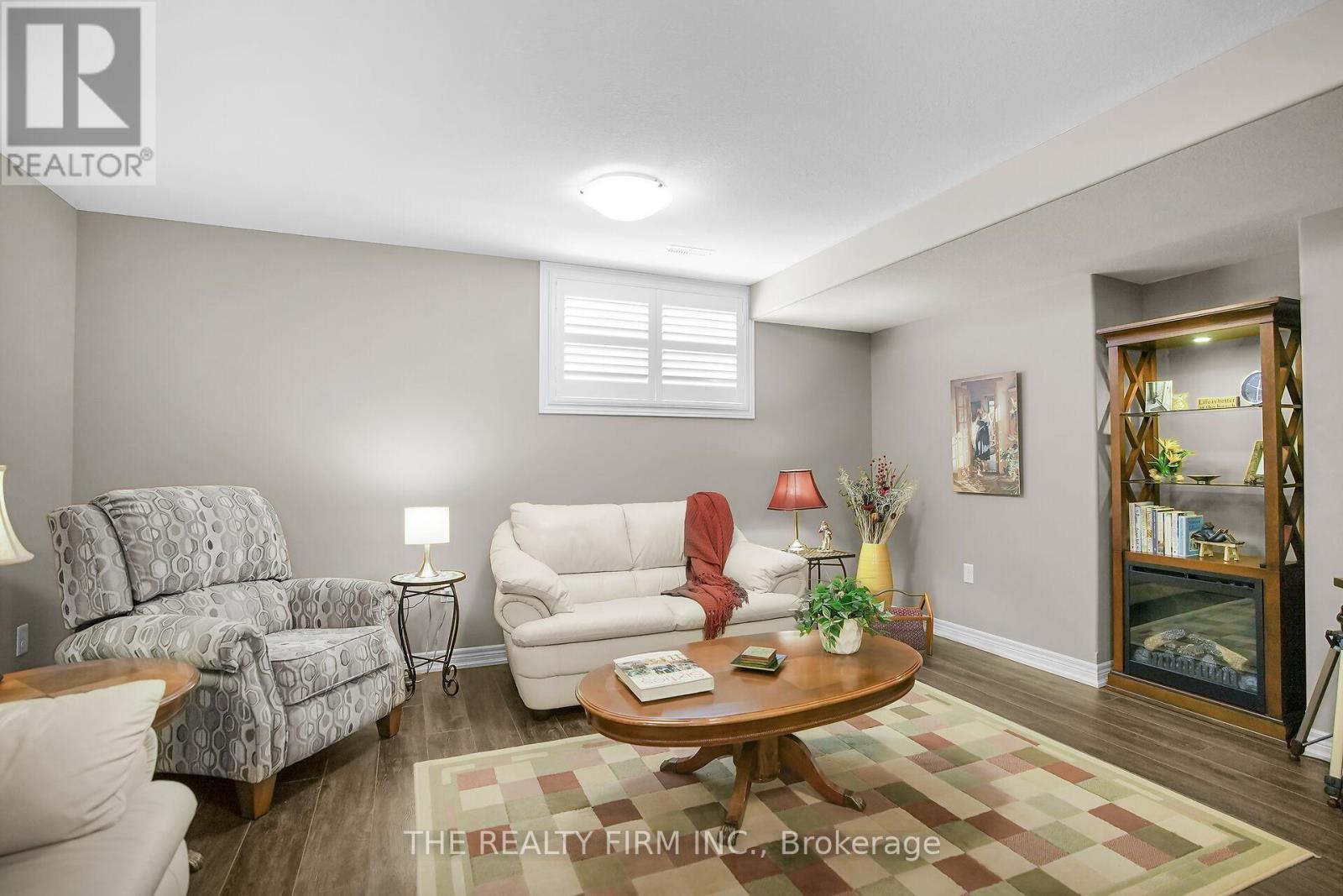 364 Darcy Drive E, Strathroy-Caradoc (Ne), Ontario  N7G 0A1 - Photo 31 - X12209178