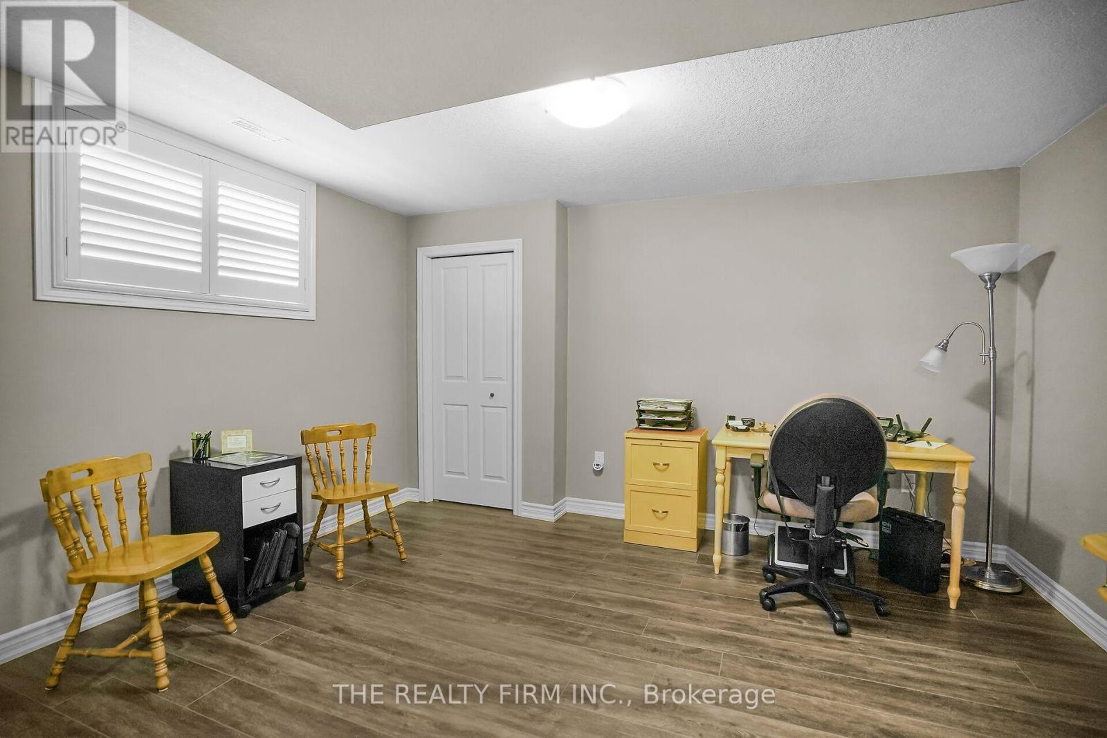 364 Darcy Drive E, Strathroy-Caradoc (Ne), Ontario  N7G 0A1 - Photo 38 - X12209178