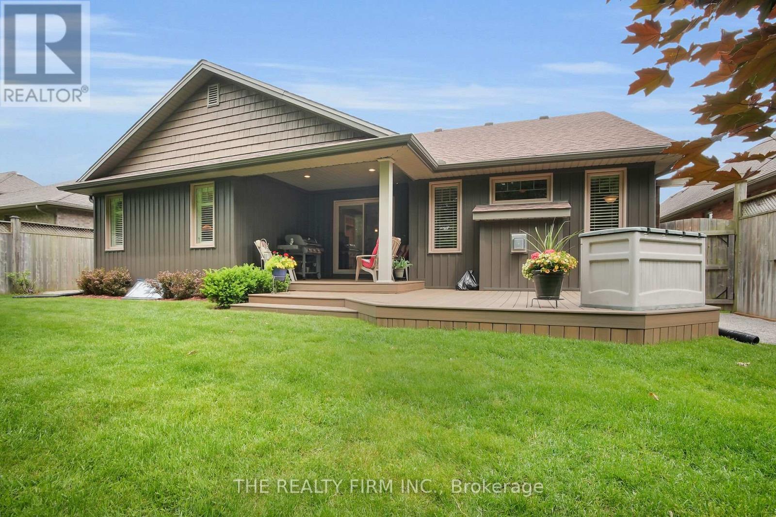364 Darcy Drive E, Strathroy-Caradoc (Ne), Ontario  N7G 0A1 - Photo 45 - X12209178