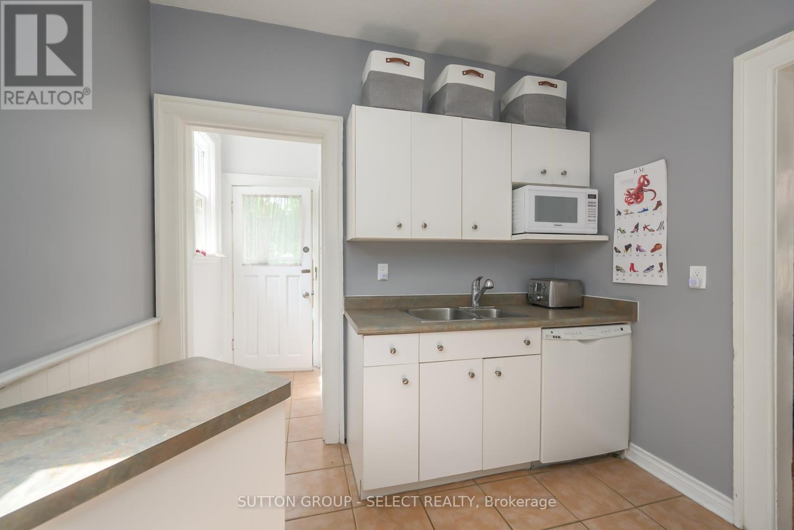 338 Cheapside Street, London East (East B), Ontario  N6A 2A6 - Photo 14 - X12209211