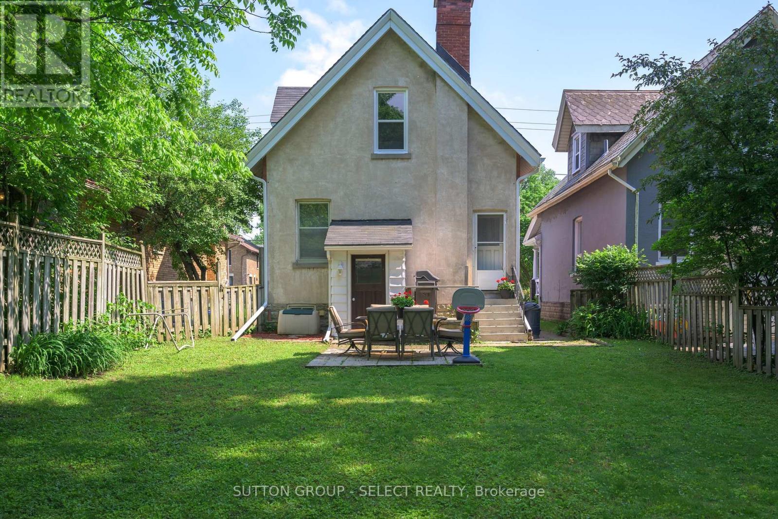 338 Cheapside Street, London East (East B), Ontario  N6A 2A6 - Photo 8 - X12209211