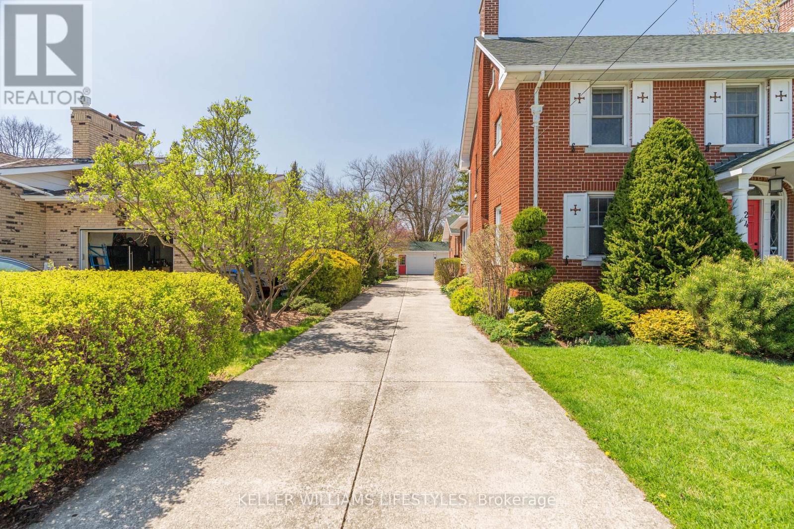 24 Main Street S, Lambton Shores, Ontario  N0N 1J0 - Photo 37 - X12209222
