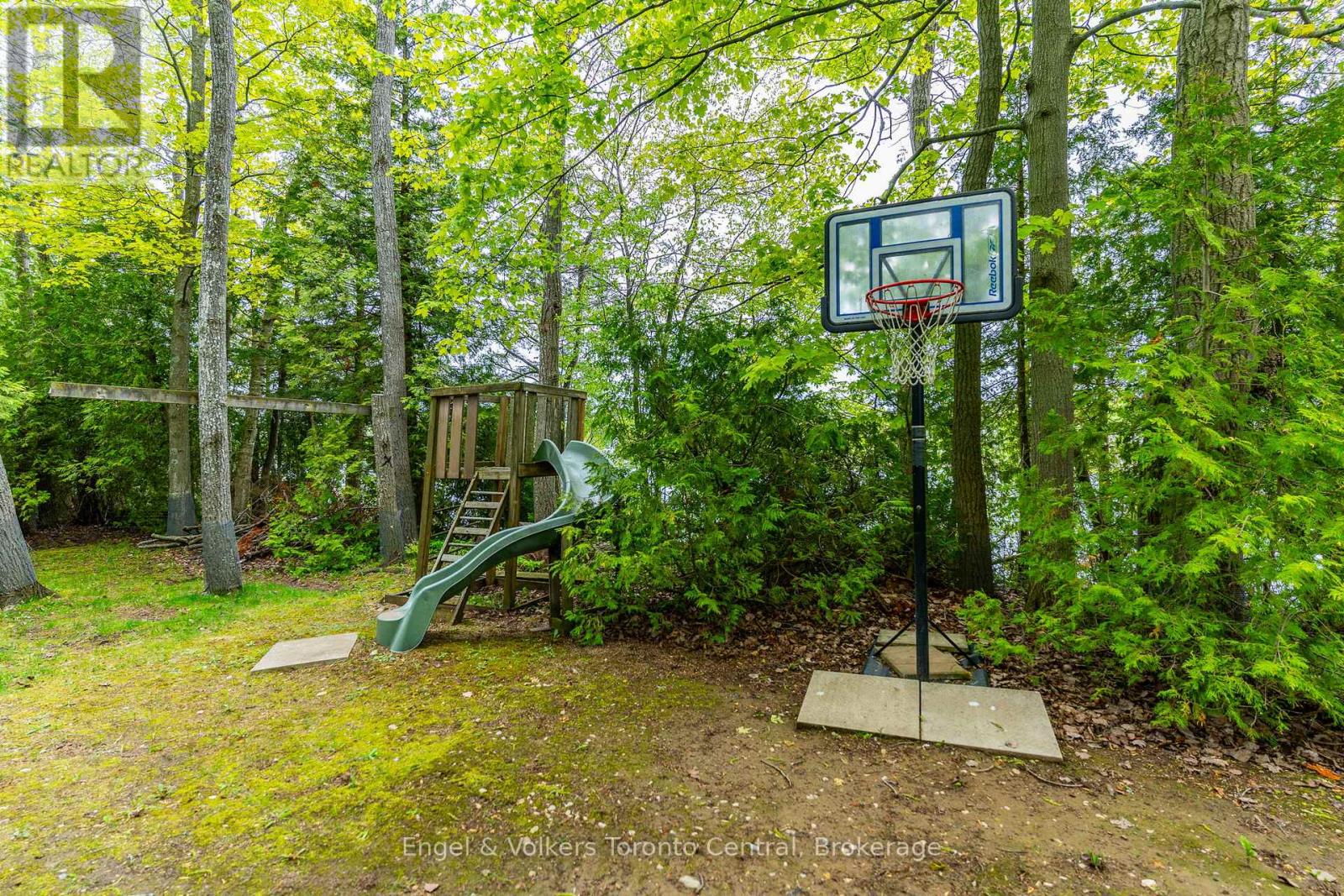 14 Victoria Island, South Bruce Peninsula, Ontario  N0H 1H0 - Photo 15 - X12168970