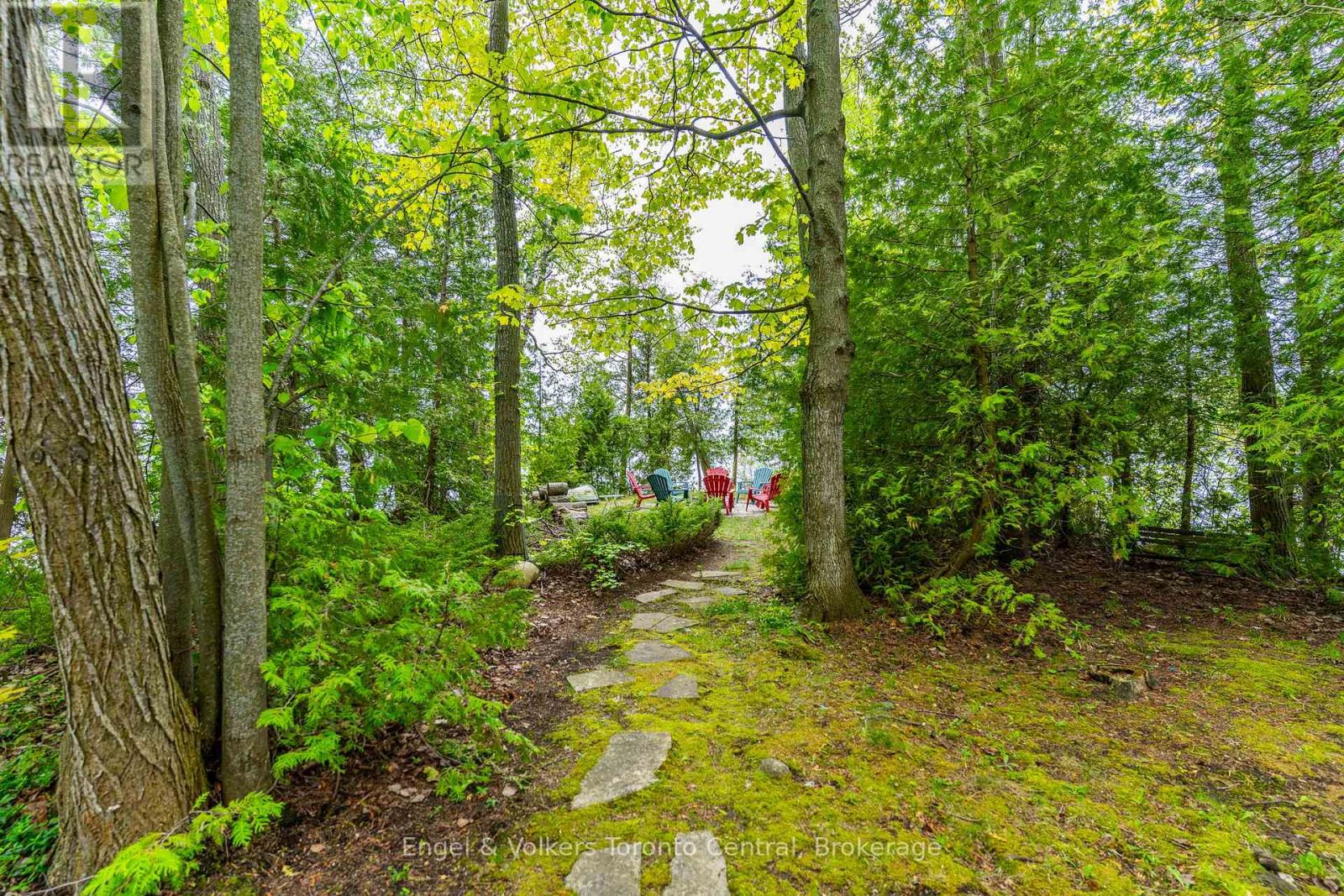 14 Victoria Island, South Bruce Peninsula, Ontario  N0H 1H0 - Photo 14 - X12168970