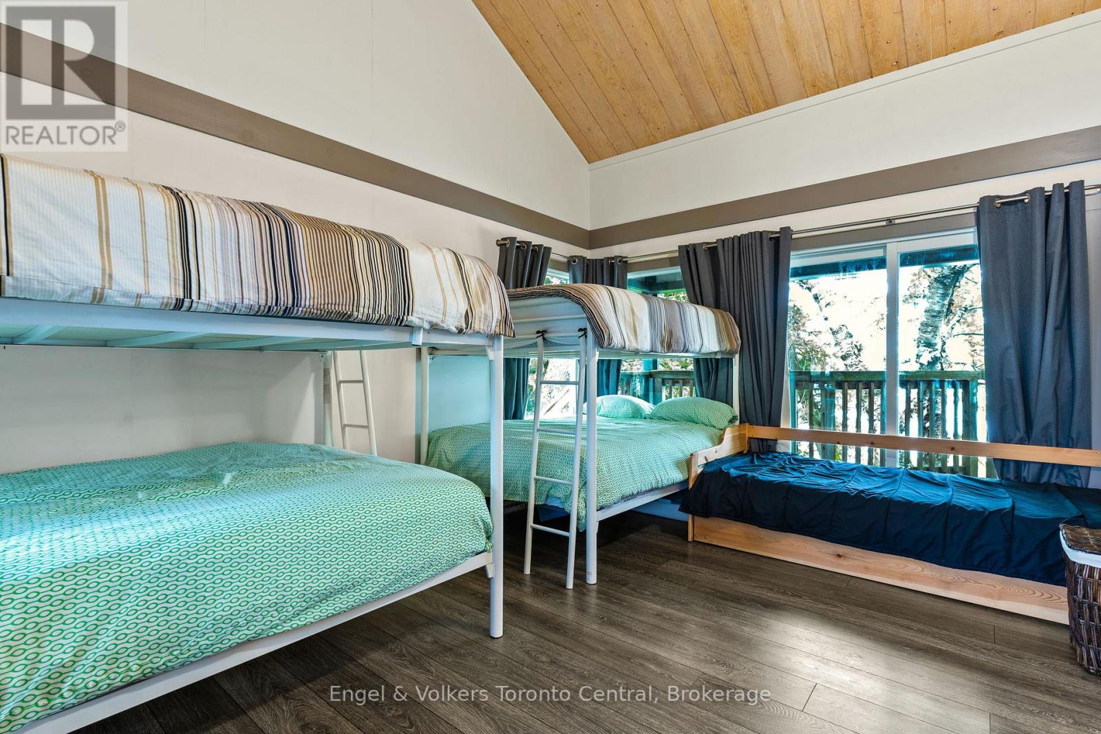 14 Victoria Island, South Bruce Peninsula, Ontario  N0H 1H0 - Photo 27 - X12168970