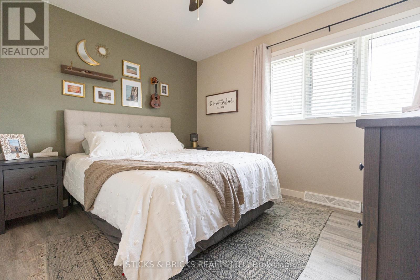 91 Elgin Street, Thorold (Thorold Downtown), Ontario  L2V 3B8 - Photo 18 - X12209011