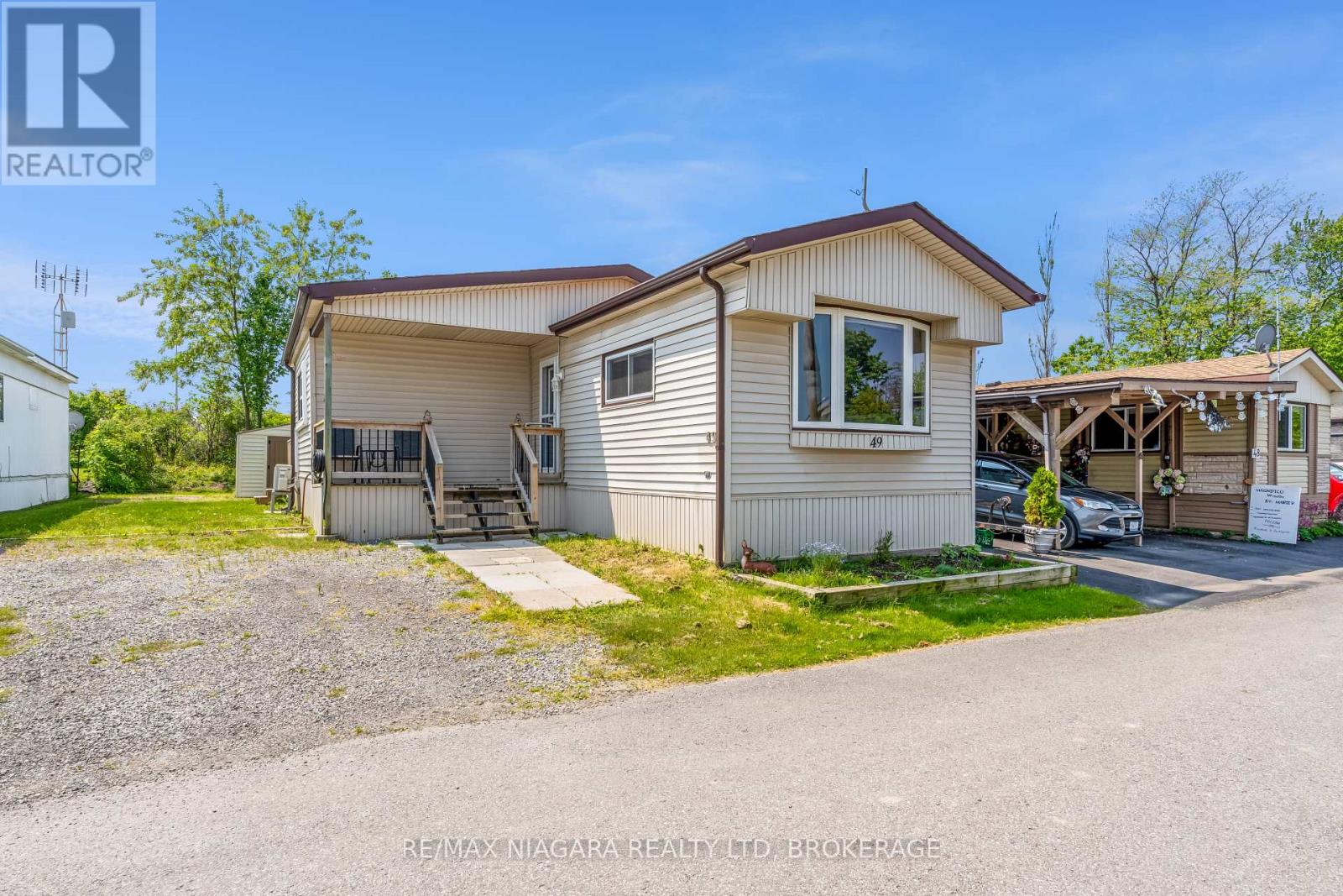 49 - 2175 Mewburn Road, Niagara Falls (Casey), Ontario  L2J 0A6 - Photo 1 - X12209118