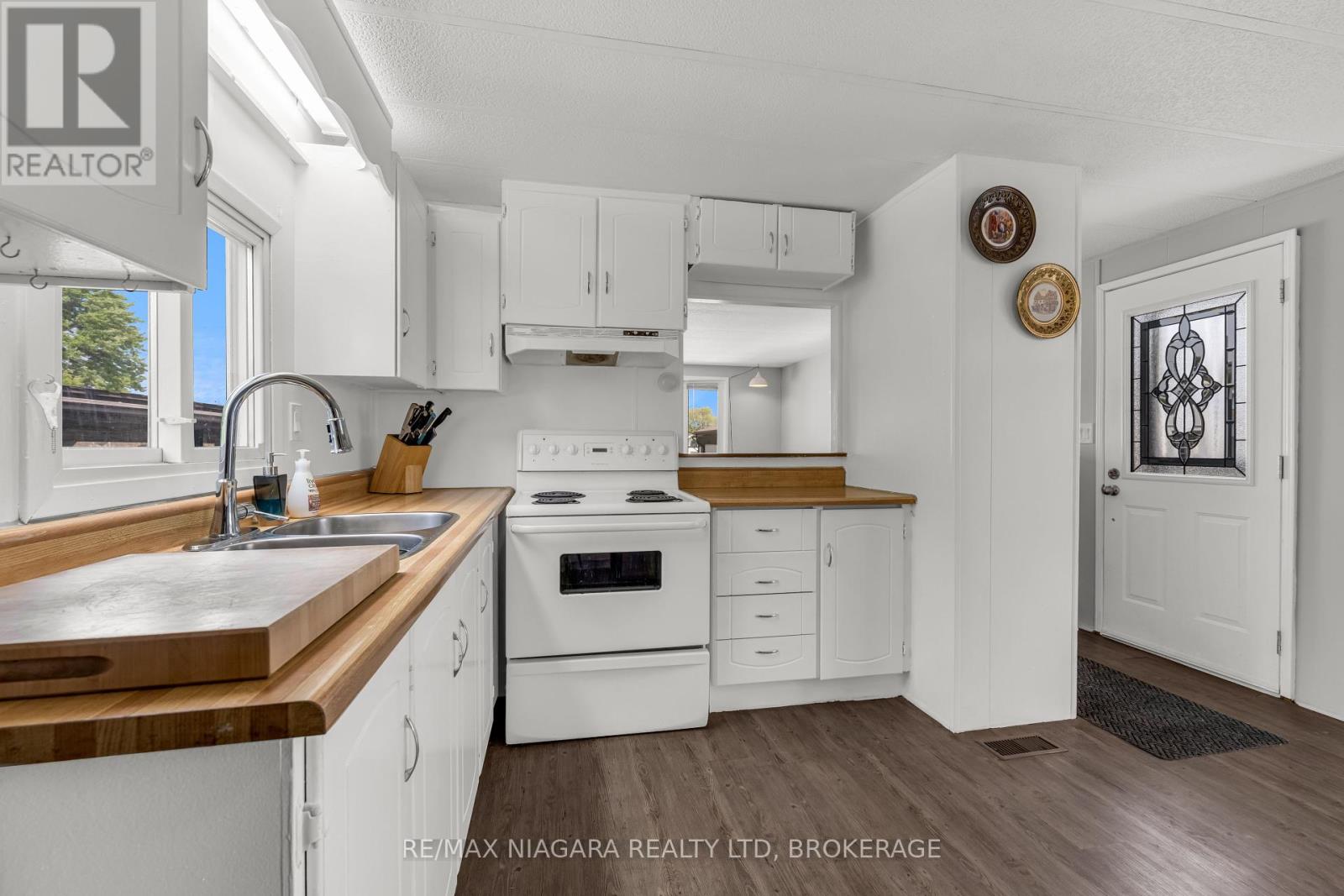 49 - 2175 Mewburn Road, Niagara Falls (Casey), Ontario  L2J 0A6 - Photo 6 - X12209118