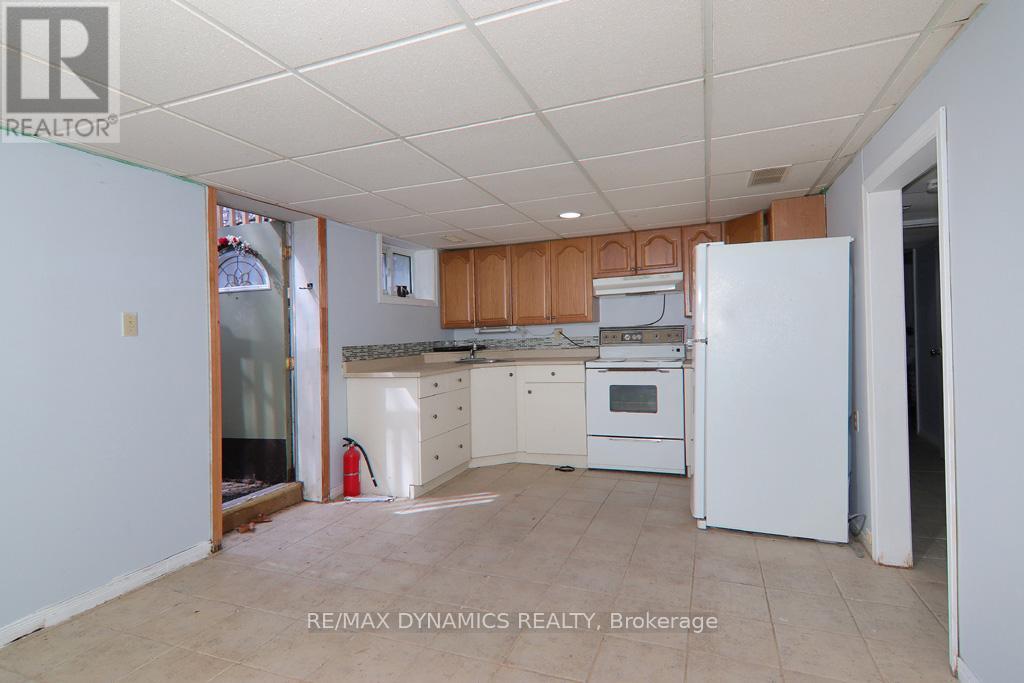 26 Beamer Avenue, St. Catharines (Bunting/linwell), Ontario  L2M 2L3 - Photo 28 - X12209124