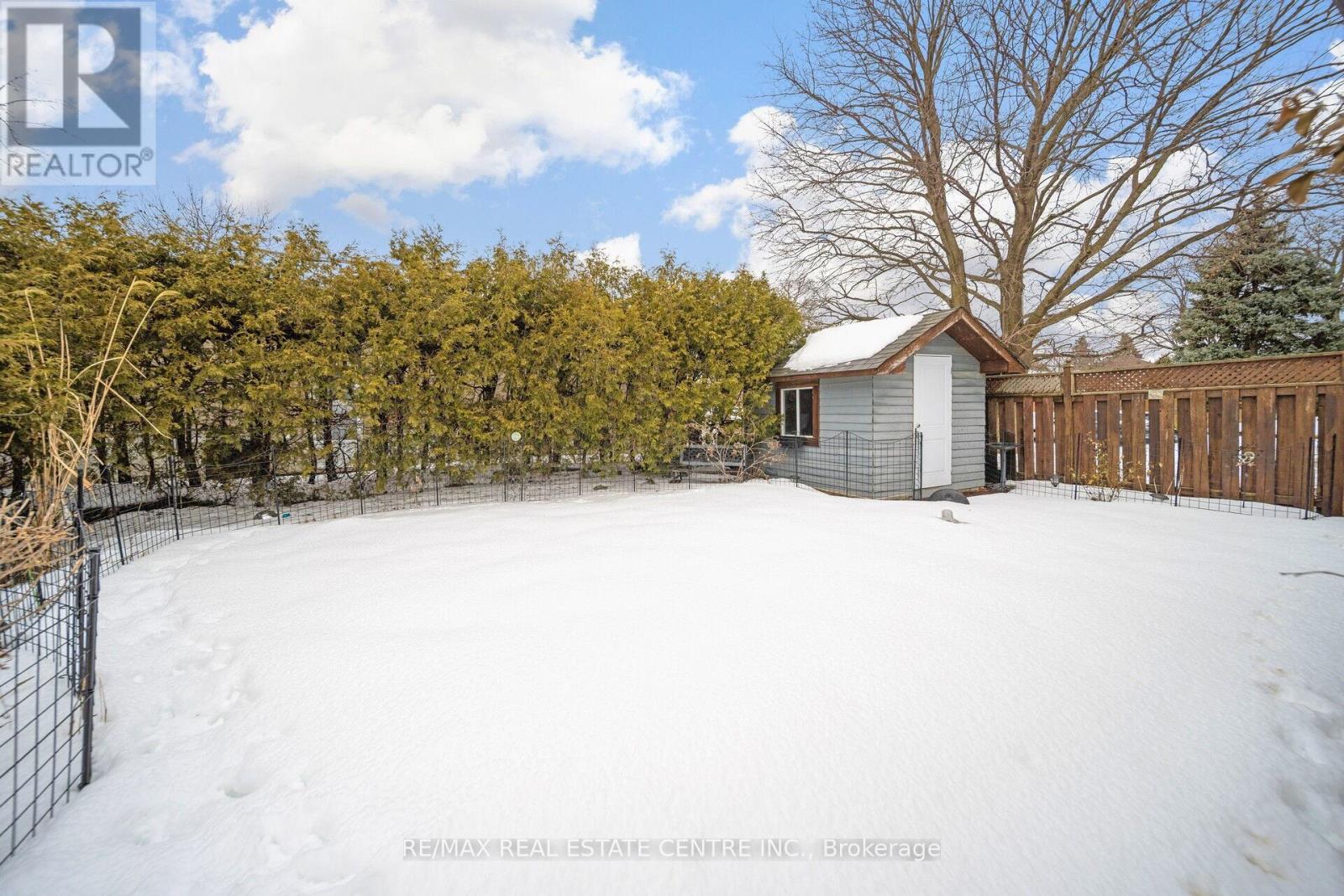 2 Chesterfield Road, Brampton, Ontario  L6W 1K9 - Photo 34 - W12171278