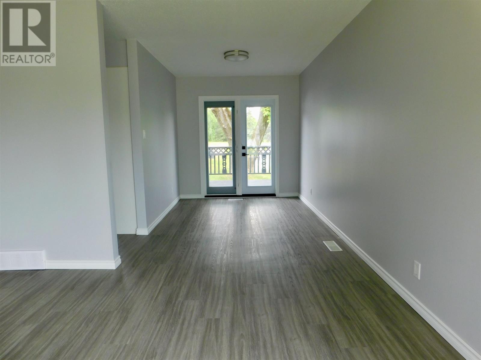 52 Dingwall Pkwy, Dryden, Ontario  P8N 1T4 - Photo 10 - TB251605