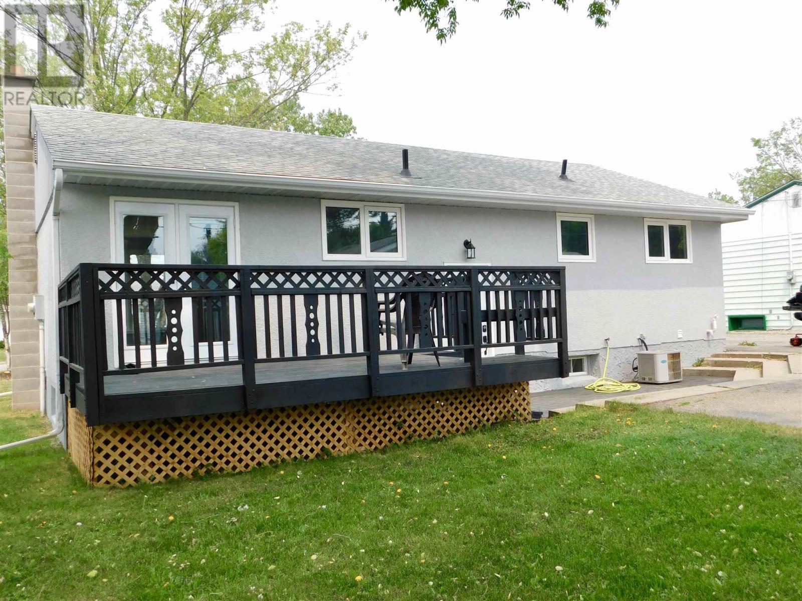 52 Dingwall Pkwy, Dryden, Ontario  P8N 1T4 - Photo 3 - TB251605