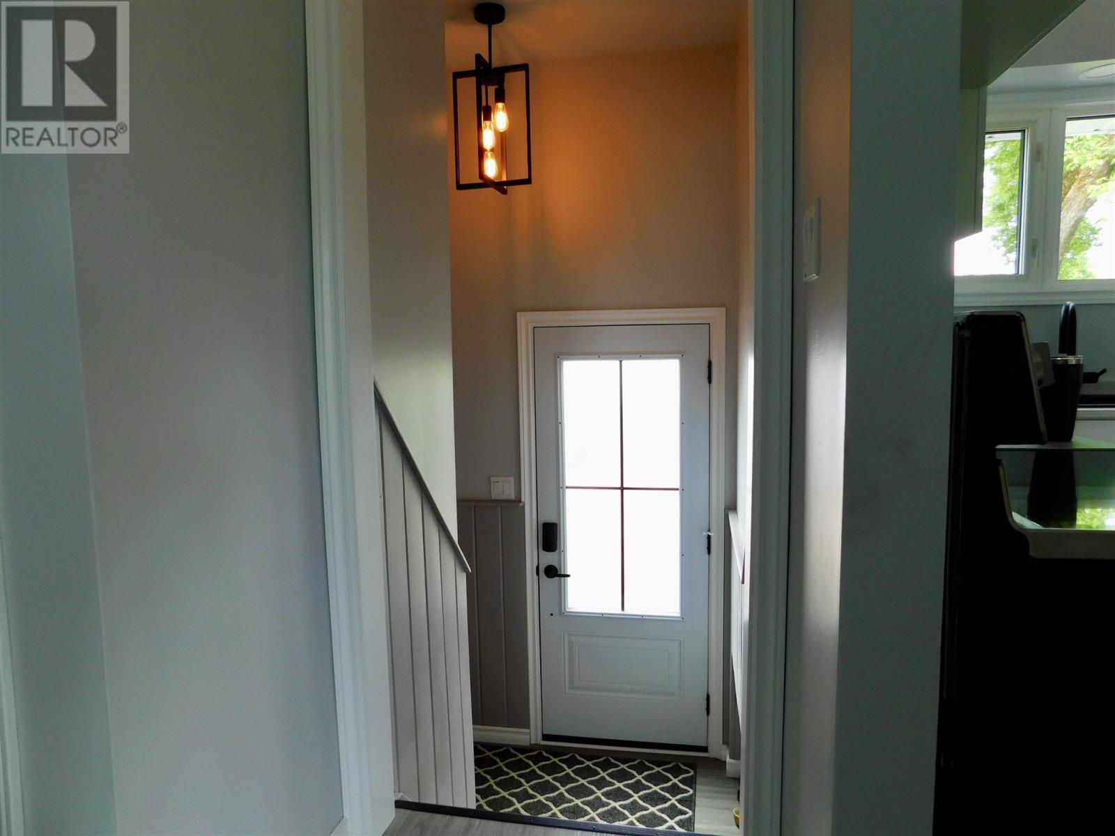 52 Dingwall Pkwy, Dryden, Ontario  P8N 1T4 - Photo 7 - TB251605