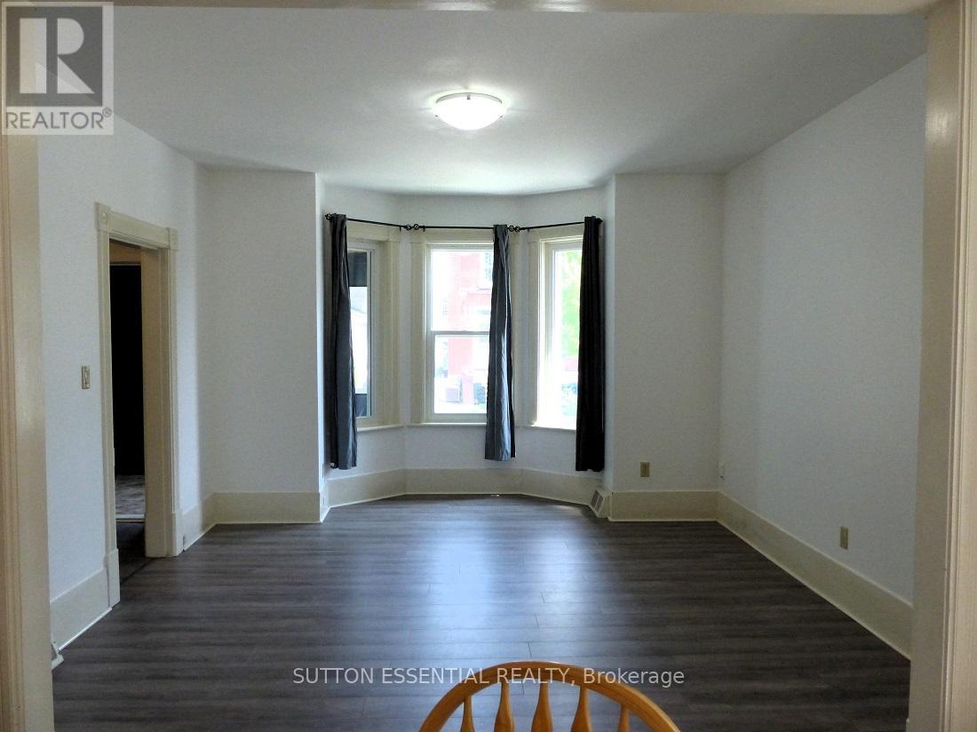 42 Mcgill Street N, Smiths Falls, Ontario  K7A 2J5 - Photo 10 - X12209088