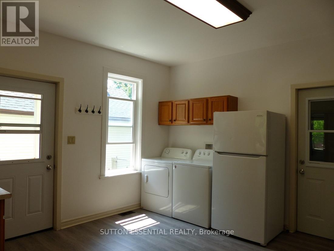 42 Mcgill Street N, Smiths Falls, Ontario  K7A 2J5 - Photo 13 - X12209088