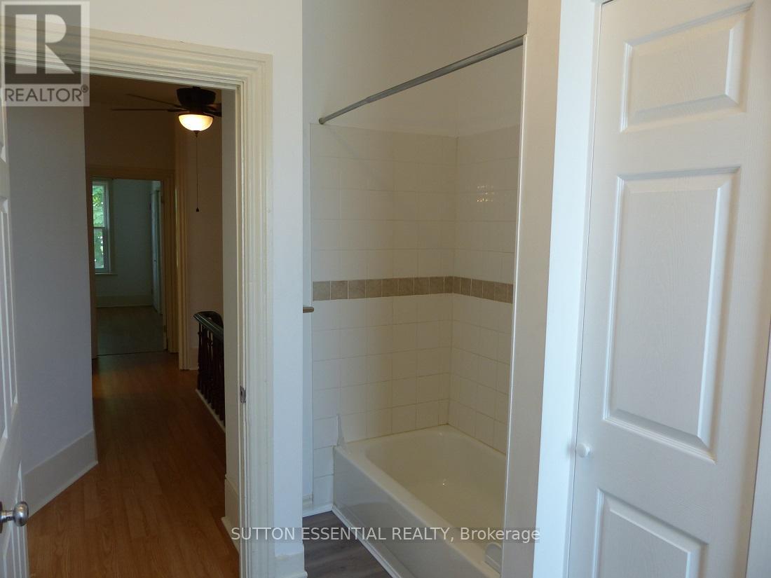 42 Mcgill Street N, Smiths Falls, Ontario  K7A 2J5 - Photo 22 - X12209088