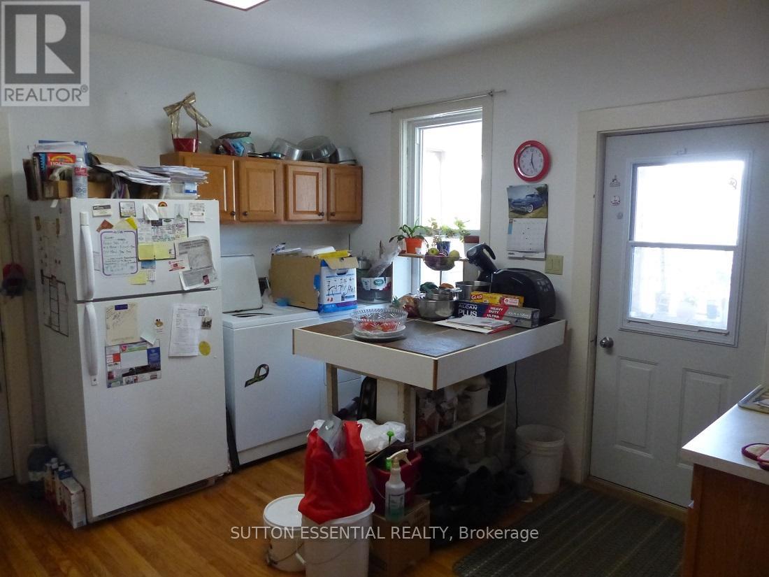 42 Mcgill Street N, Smiths Falls, Ontario  K7A 2J5 - Photo 28 - X12209088