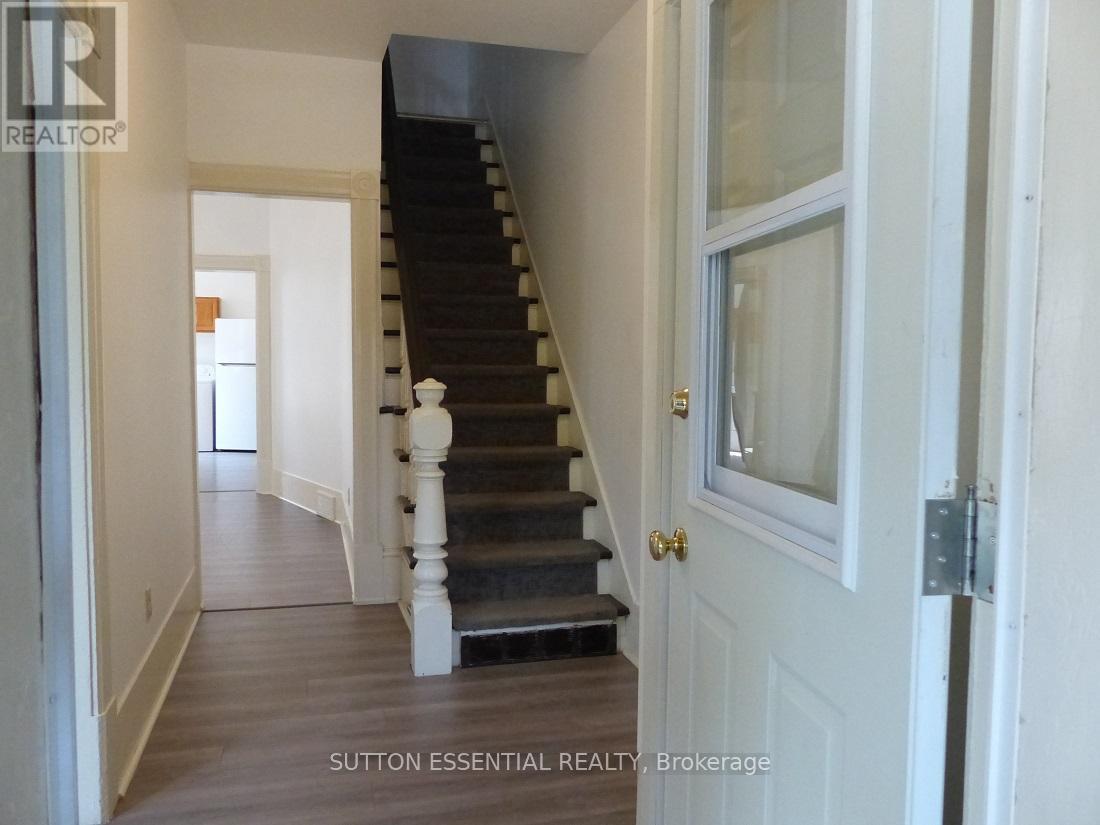 42 Mcgill Street N, Smiths Falls, Ontario  K7A 2J5 - Photo 6 - X12209088