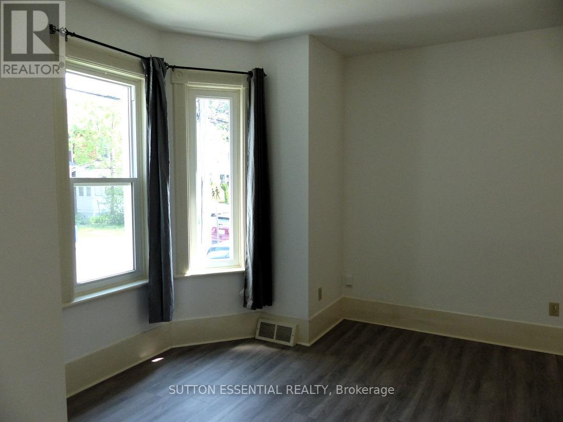 42 Mcgill Street N, Smiths Falls, Ontario  K7A 2J5 - Photo 7 - X12209088
