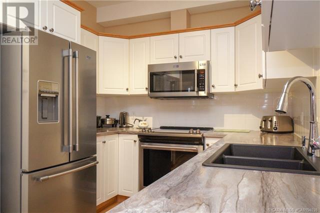 210, 5300 48 Street, Red Deer, Alberta  T4N 7G5 - Photo 3 - A2226343