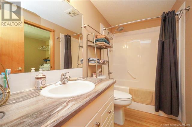 210, 5300 48 Street, Red Deer, Alberta  T4N 7G5 - Photo 8 - A2226343