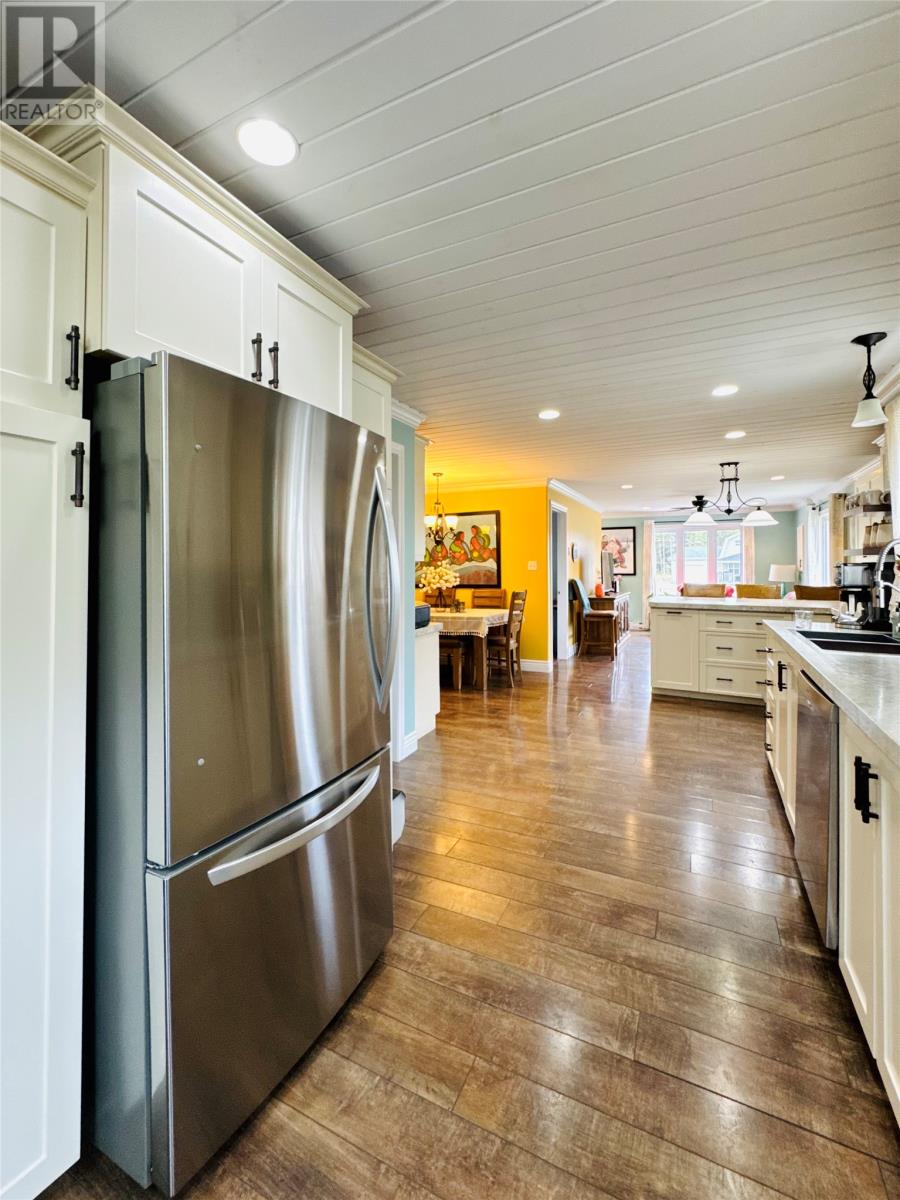 Property at 424 Old Mill Road image 3