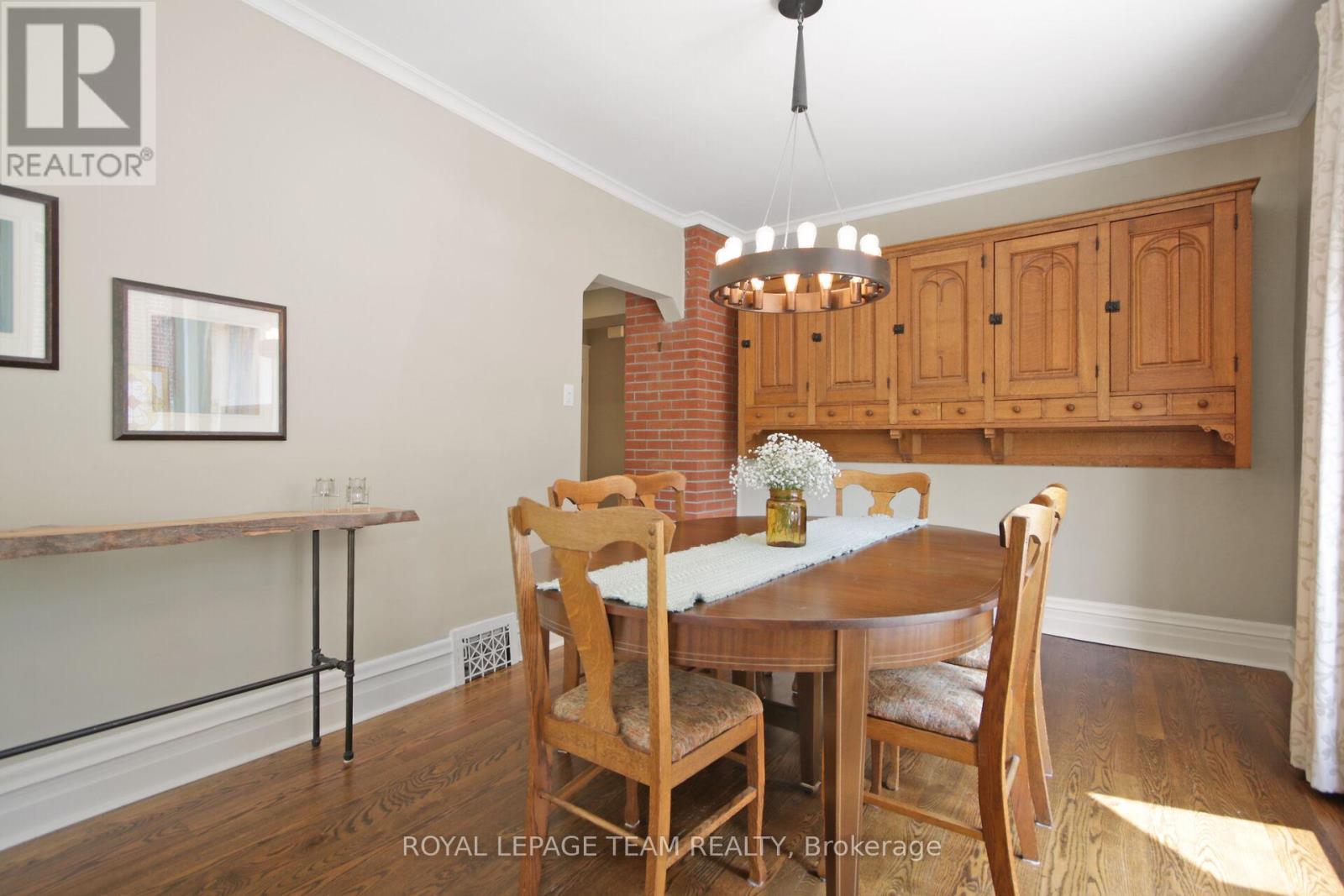 565 Westminster Avenue, Ottawa, Ontario  K2A 2V2 - Photo 19 - X12209141