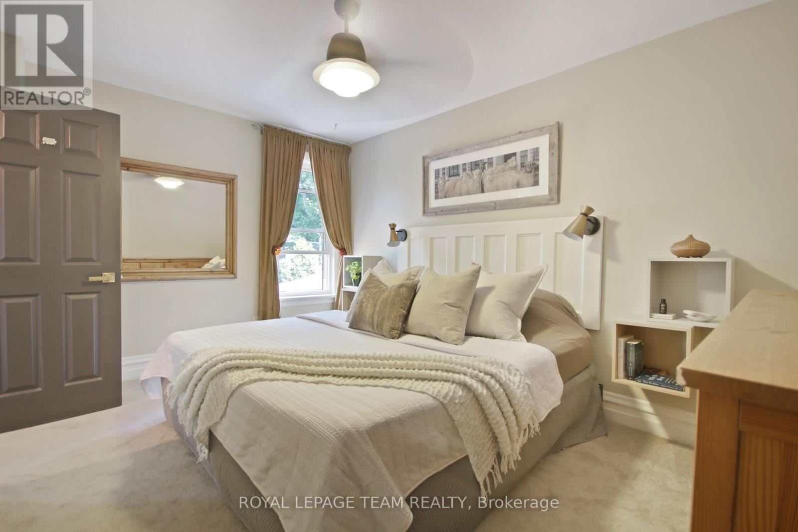 565 Westminster Avenue, Ottawa, Ontario  K2A 2V2 - Photo 22 - X12209141