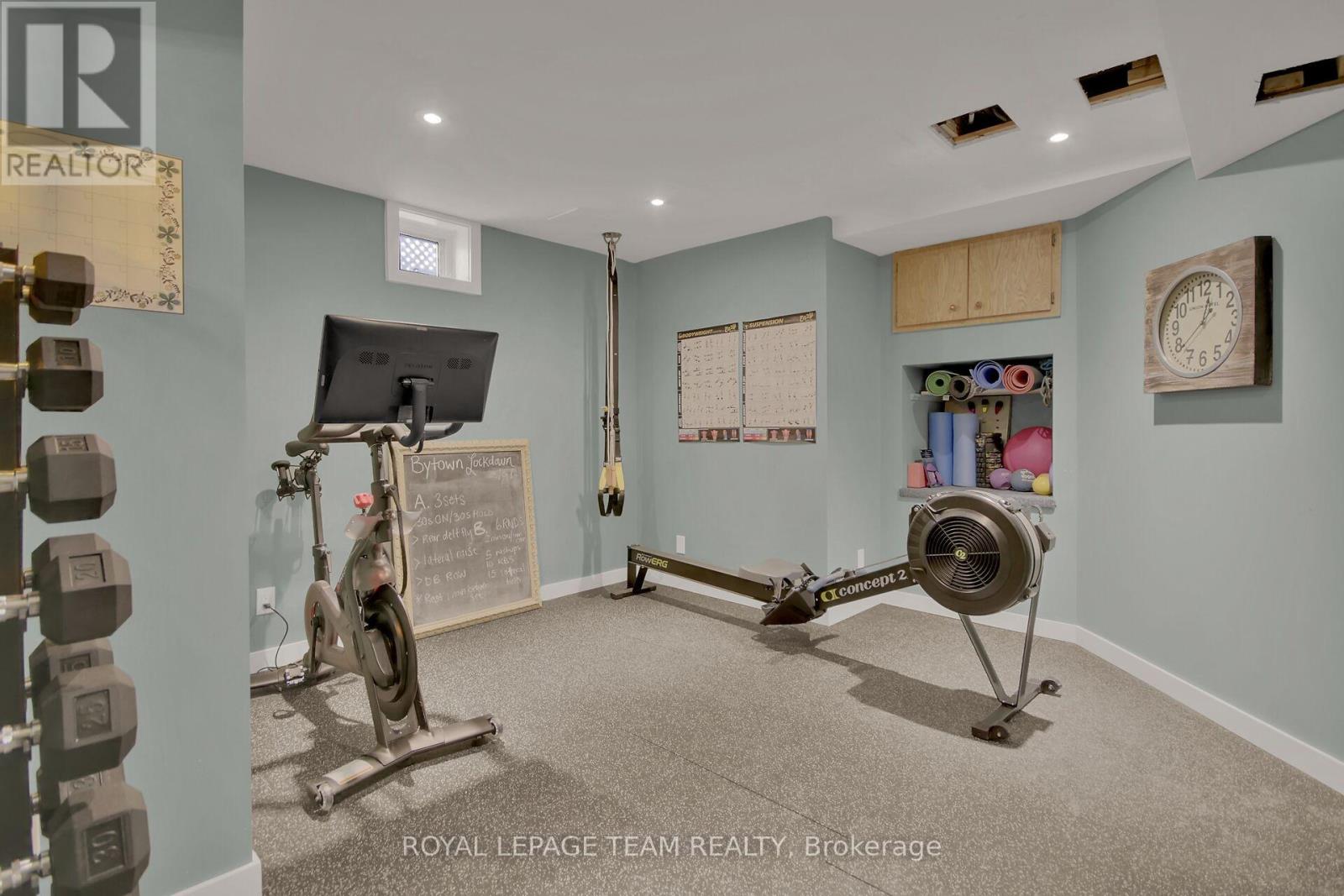 565 Westminster Avenue, Ottawa, Ontario  K2A 2V2 - Photo 40 - X12209141