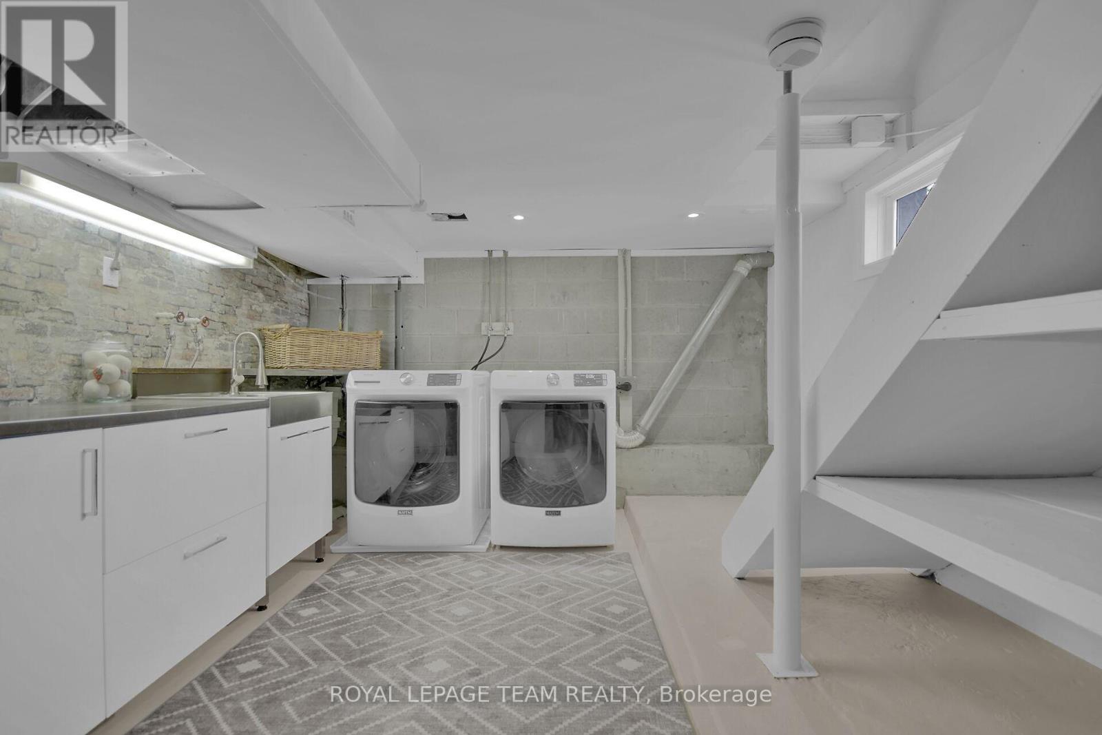 565 Westminster Avenue, Ottawa, Ontario  K2A 2V2 - Photo 42 - X12209141