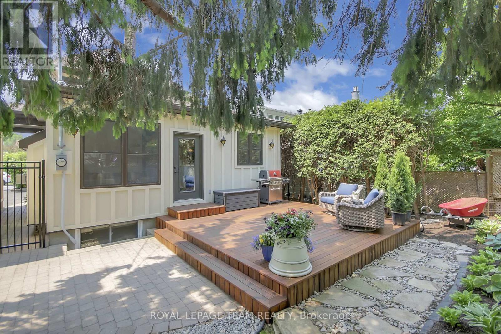 565 Westminster Avenue, Ottawa, Ontario  K2A 2V2 - Photo 45 - X12209141