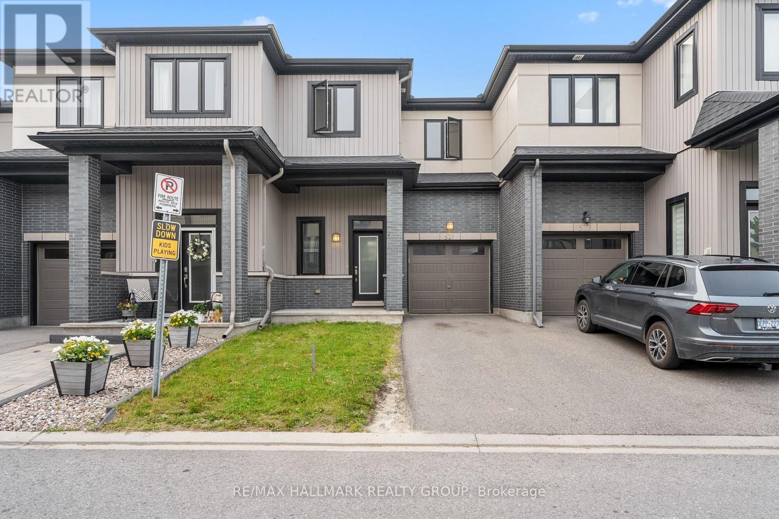 521 RADIANT PRIVATE, Ottawa, Ontario
