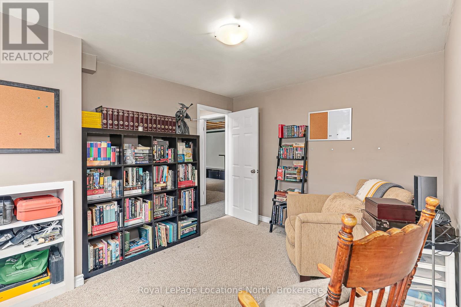 26 Blackburn Avenue, Clearview, Ontario  L0M 1P0 - Photo 31 - S12208990