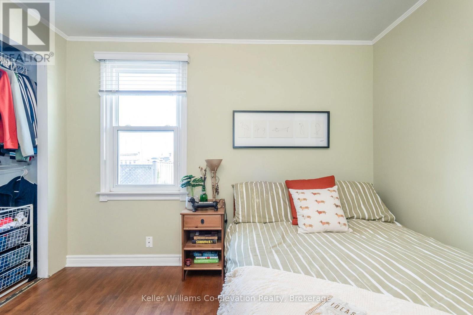 94 Innisfil Street, Barrie, Ontario  L4N 3E4 - Photo 16 - S12209027