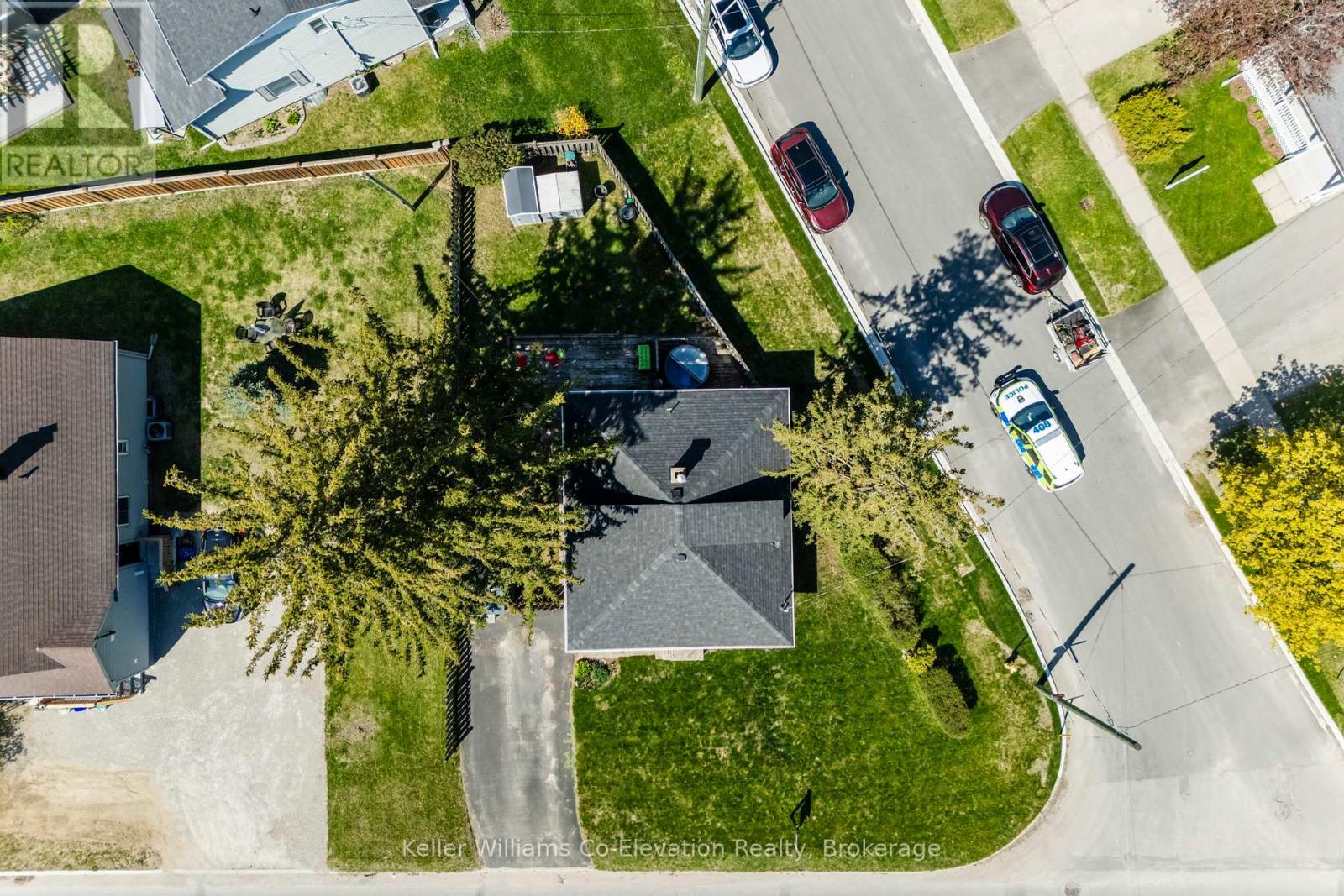 94 Innisfil Street, Barrie, Ontario  L4N 3E4 - Photo 36 - S12209027