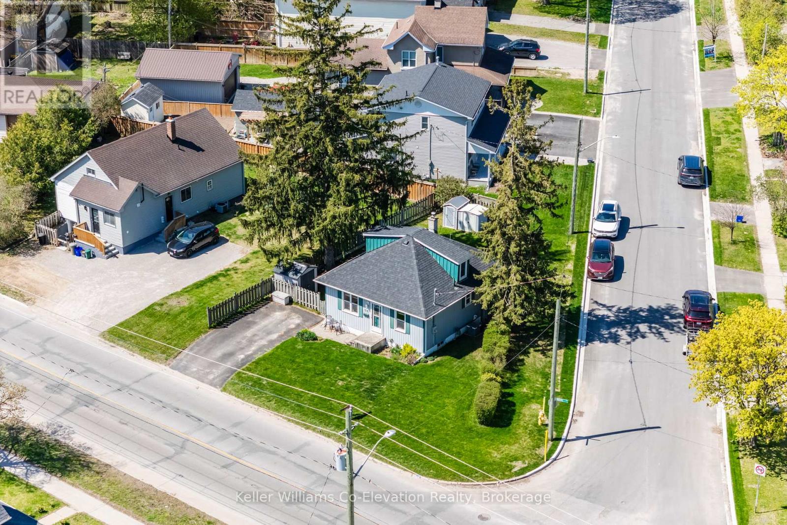 94 Innisfil Street, Barrie, Ontario  L4N 3E4 - Photo 39 - S12209027