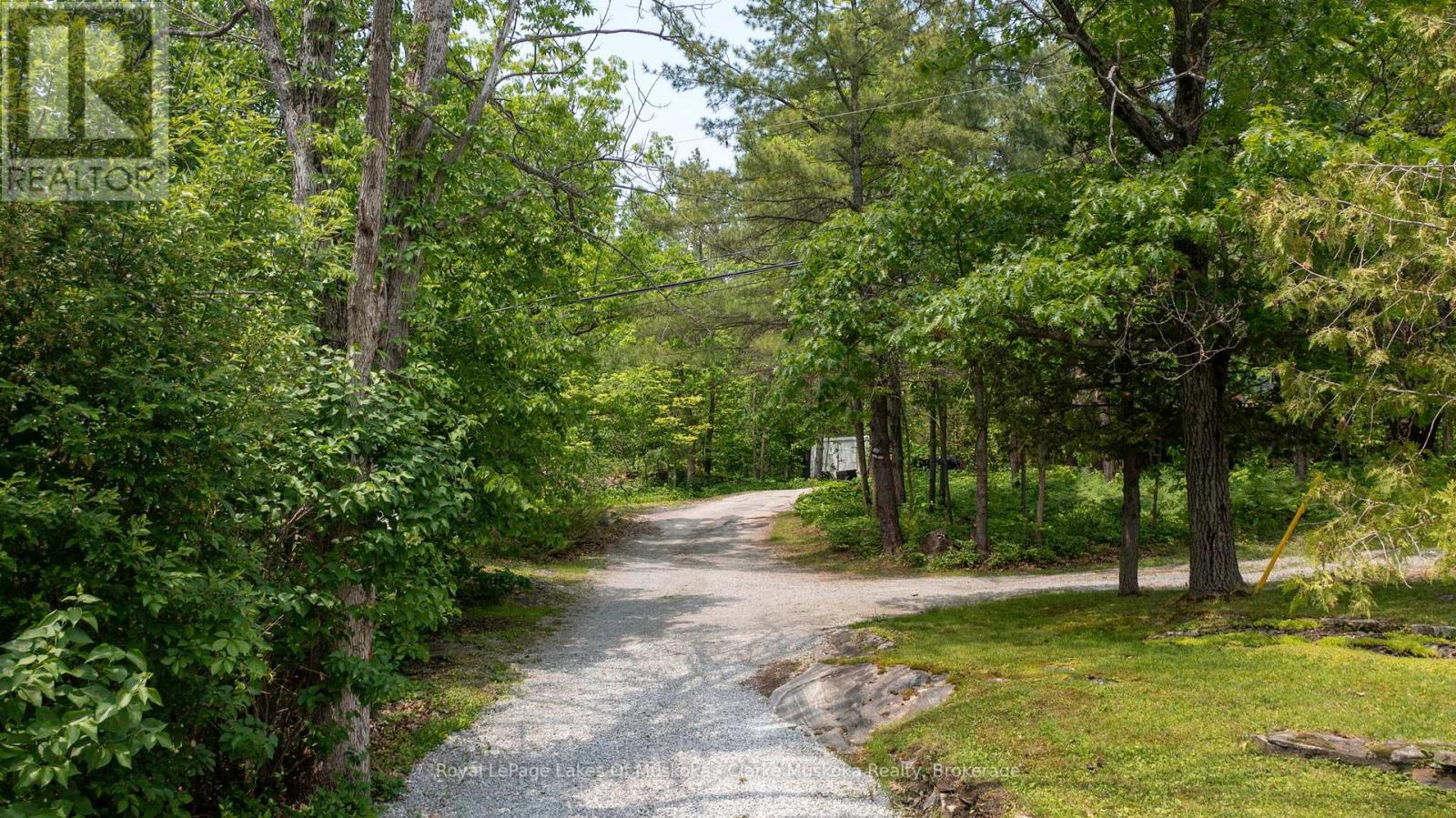 1719 Ellis Road, Severn, Ontario  L0K 1E0 - Photo 10 - S12209106