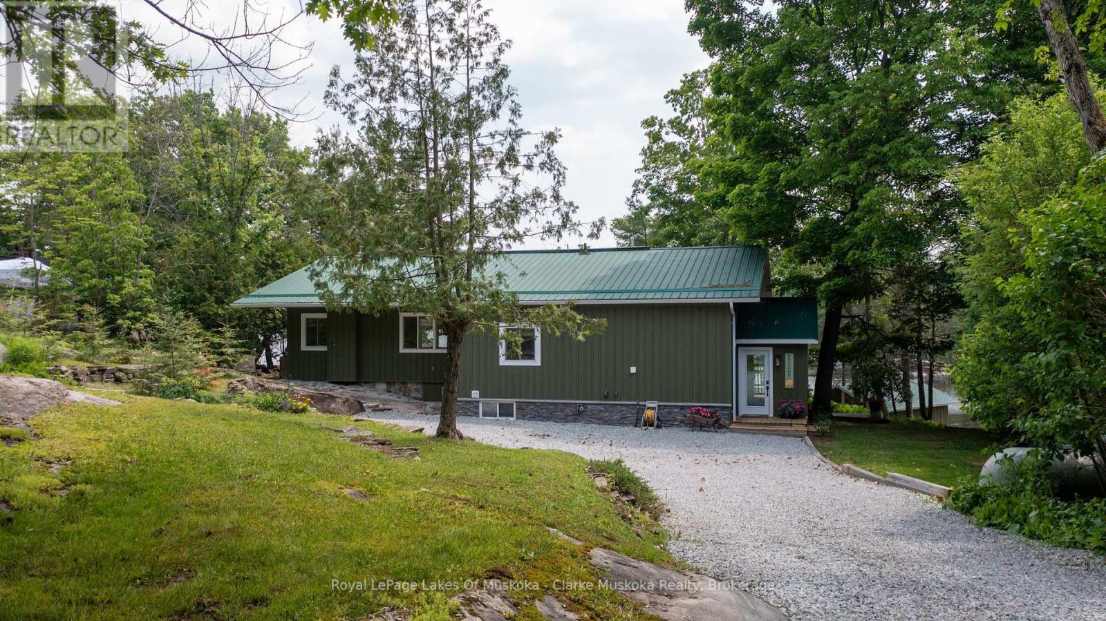 1719 Ellis Road, Severn, Ontario  L0K 1E0 - Photo 11 - S12209106