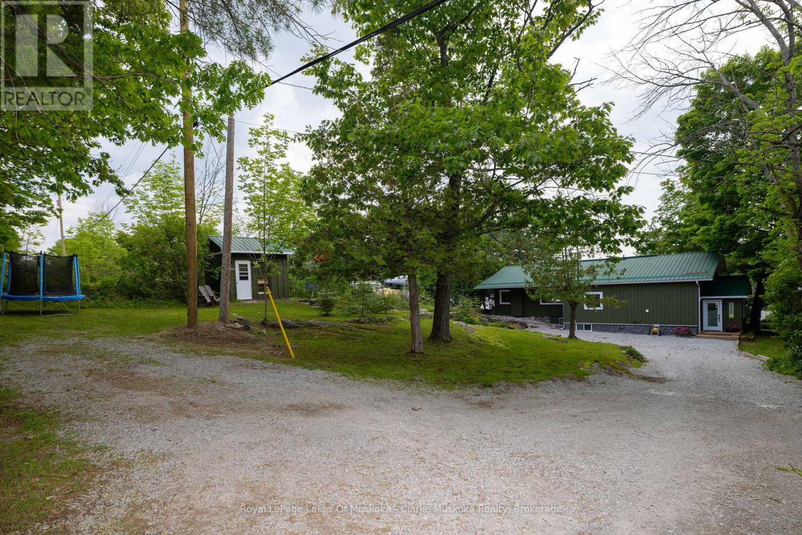 1719 Ellis Road, Severn, Ontario  L0K 1E0 - Photo 13 - S12209106
