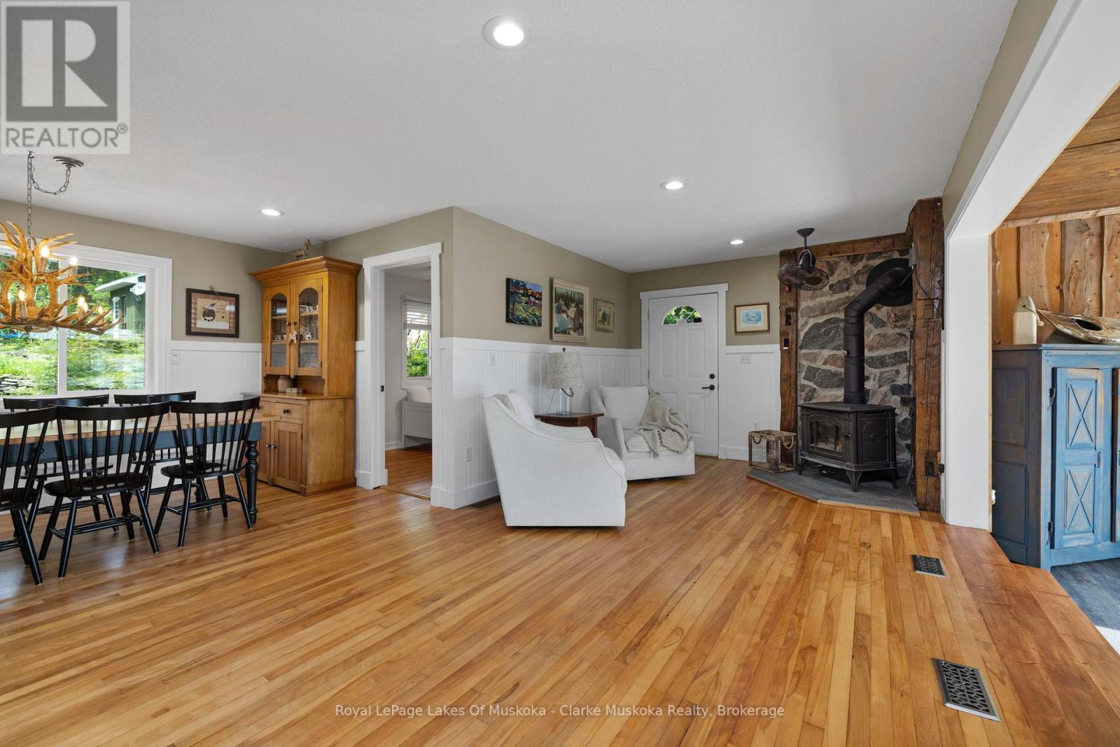 1719 Ellis Road, Severn, Ontario  L0K 1E0 - Photo 34 - S12209106