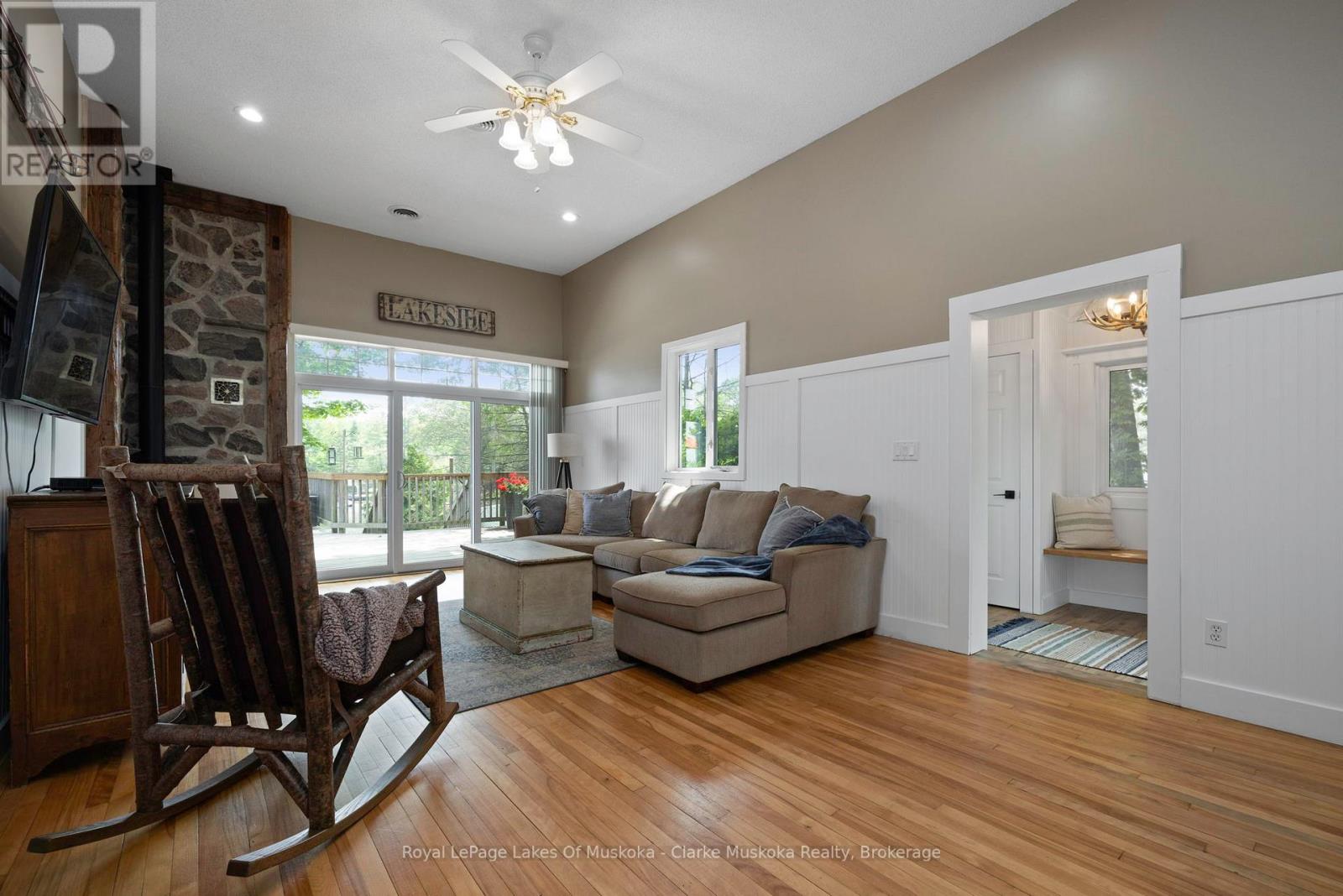 1719 Ellis Road, Severn, Ontario  L0K 1E0 - Photo 45 - S12209106