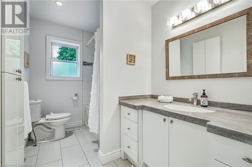 2217 Ghent Avenue, Burlington, Ontario  L7R 1Y6 - Photo 12 - 40737322