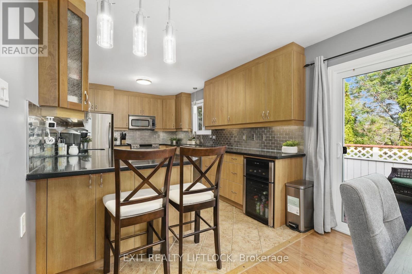 2031 Moncrief Road, Peterborough West, Ontario  K9K 1B2 - Photo 10 - X12191713