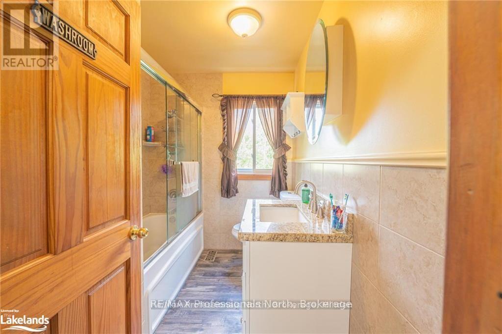 1026 Dewey Street, Highlands East, Ontario  K0M 1R0 - Photo 28 - X12187394