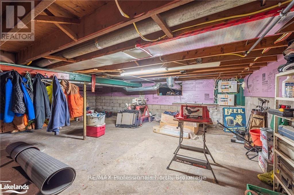 1026 Dewey Street, Highlands East, Ontario  K0M 1R0 - Photo 38 - X12187394