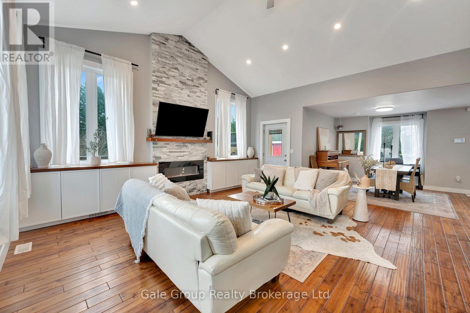 80 Frederick Street, Woodstock, Ontario  N4S 7W1 - Photo 14 - X12209094