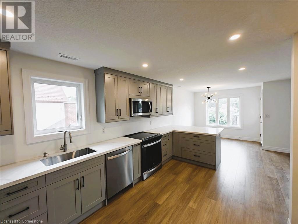 70 Elmwood Avenue Unit# Unit 2, Cambridge, Ontario  N1R 4Y4 - Photo 6 - 40739250