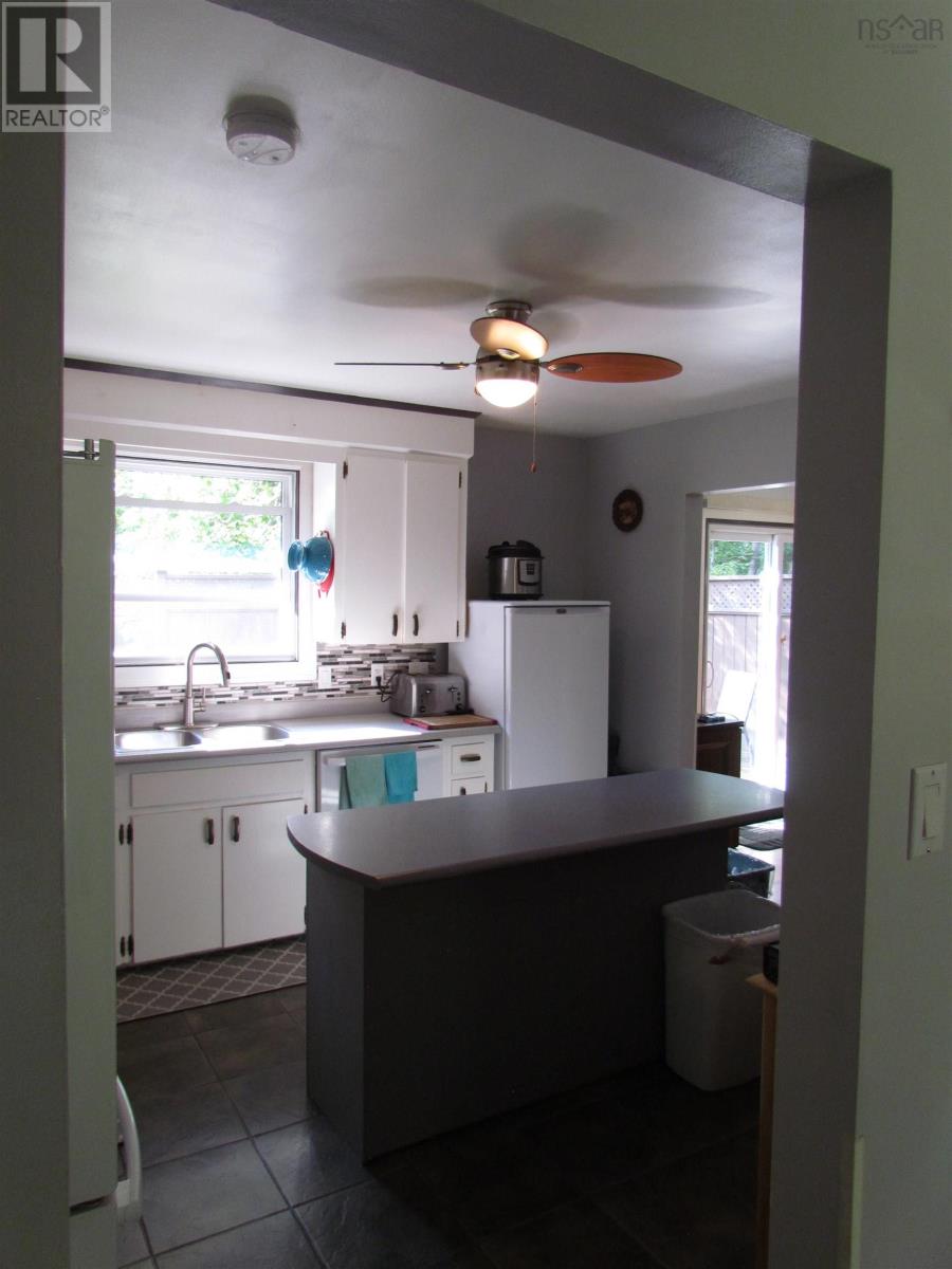 155 Howe Avenue, Fall River, Nova Scotia  B2T 1H7 - Photo 12 - 202422856