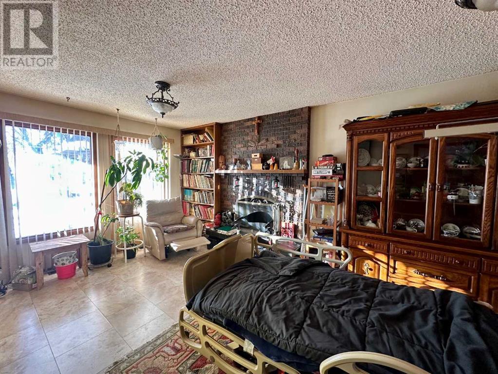 83 Feero Drive, Whitecourt, Alberta  T7S 1E7 - Photo 3 - A2191715